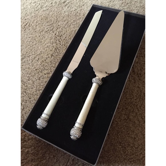 Olivia Riegel Dessert Serving Set - Picture 2 of 3